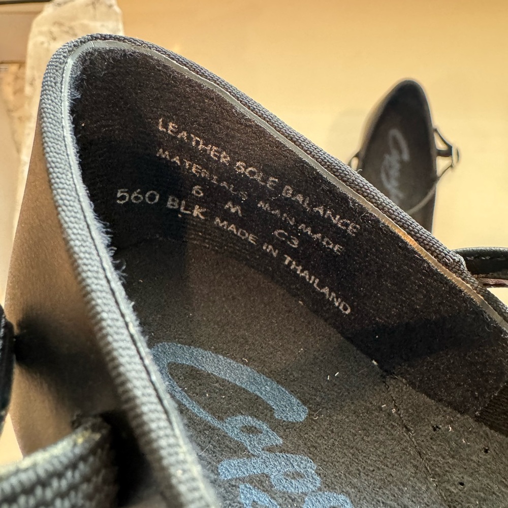Capezio Black Tap - Girls Shoes 6 M! - Picture 7 of 12